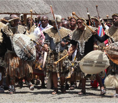 Honorable Inkosi Sandile Ngomane Hhoyi II nama Butho